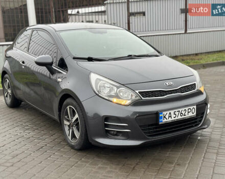 Серый Киа Рио, объемом двигателя 1.4 л и пробегом 85 тыс. км за 10999 $, фото 6 на Automoto.ua