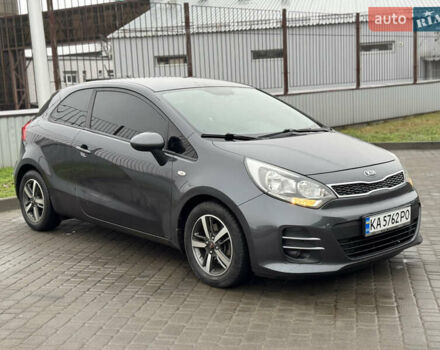 Серый Киа Рио, объемом двигателя 1.4 л и пробегом 85 тыс. км за 10999 $, фото 7 на Automoto.ua