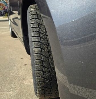 Серый Киа Рио, объемом двигателя 1.37 л и пробегом 88 тыс. км за 13700 $, фото 9 на Automoto.ua