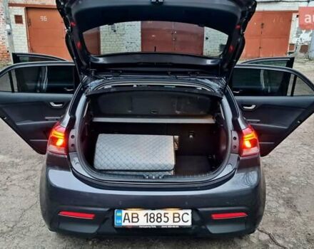 Серый Киа Рио, объемом двигателя 1.37 л и пробегом 135 тыс. км за 12400 $, фото 9 на Automoto.ua