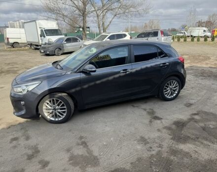 Серый Киа Рио, объемом двигателя 1.4 л и пробегом 75 тыс. км за 12000 $, фото 3 на Automoto.ua