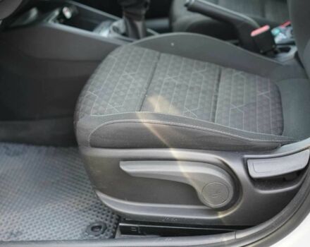 Серый Киа Рио, объемом двигателя 1.6 л и пробегом 80 тыс. км за 8300 $, фото 19 на Automoto.ua