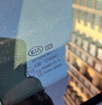 Серый Киа Рио, объемом двигателя 1.37 л и пробегом 88 тыс. км за 13700 $, фото 16 на Automoto.ua