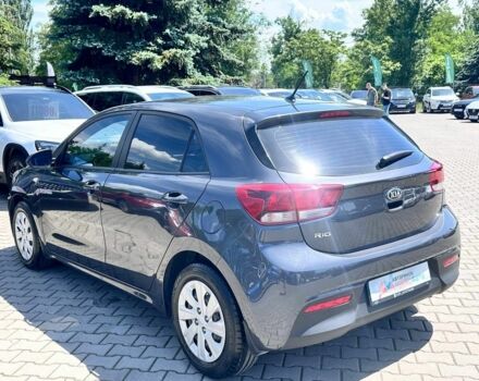 Серый Киа Рио, объемом двигателя 1.3 л и пробегом 90 тыс. км за 10200 $, фото 4 на Automoto.ua