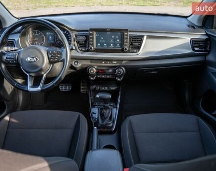 Серый Киа Рио, объемом двигателя 1.37 л и пробегом 105 тыс. км за 13000 $, фото 14 на Automoto.ua