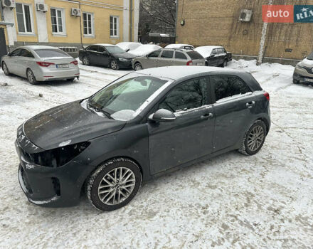 Серый Киа Рио, объемом двигателя 1.37 л и пробегом 75 тыс. км за 7700 $, фото 8 на Automoto.ua