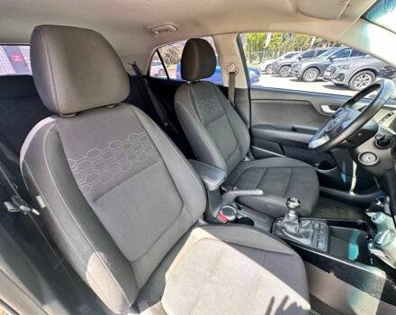 Серый Киа Рио, объемом двигателя 1.3 л и пробегом 90 тыс. км за 10200 $, фото 19 на Automoto.ua