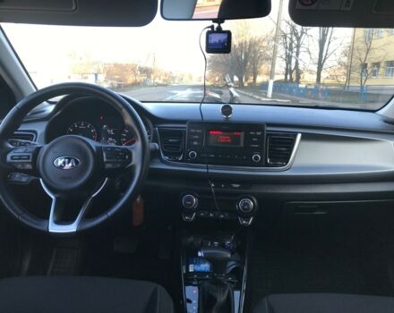 Серый Киа Рио, объемом двигателя 1.4 л и пробегом 36 тыс. км за 14000 $, фото 3 на Automoto.ua