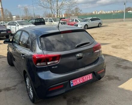 Серый Киа Рио, объемом двигателя 1.4 л и пробегом 75 тыс. км за 11999 $, фото 3 на Automoto.ua