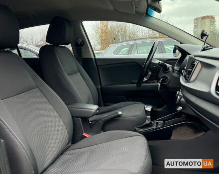 Сірий Кіа Ріо, об'ємом двигуна 1.4 л та пробігом 59 тис. км за 14500 $, фото 8 на Automoto.ua