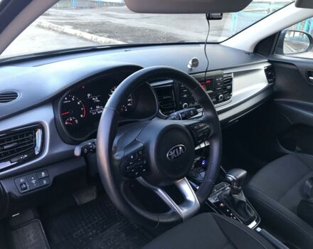 Серый Киа Рио, объемом двигателя 1.4 л и пробегом 36 тыс. км за 14000 $, фото 7 на Automoto.ua
