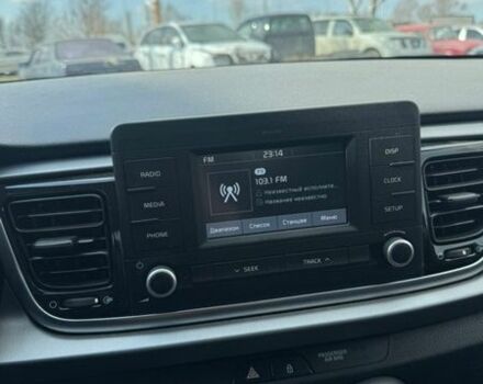 Серый Киа Рио, объемом двигателя 1.4 л и пробегом 75 тыс. км за 11999 $, фото 8 на Automoto.ua