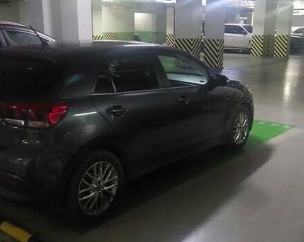 Сірий Кіа Ріо, об'ємом двигуна 1.4 л та пробігом 49 тис. км за 13500 $, фото 6 на Automoto.ua