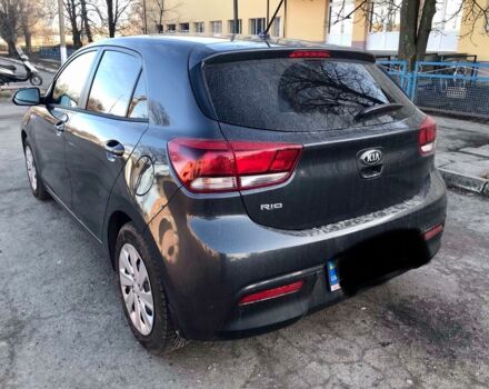 Серый Киа Рио, объемом двигателя 1.4 л и пробегом 36 тыс. км за 14000 $, фото 8 на Automoto.ua