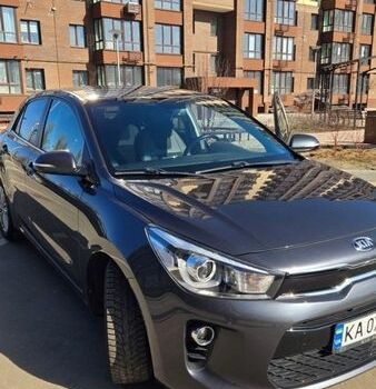 Серый Киа Рио, объемом двигателя 1.37 л и пробегом 88 тыс. км за 13700 $, фото 3 на Automoto.ua
