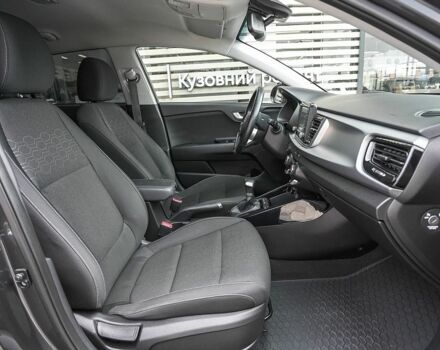 Серый Киа Рио, объемом двигателя 1.37 л и пробегом 46 тыс. км за 15296 $, фото 5 на Automoto.ua