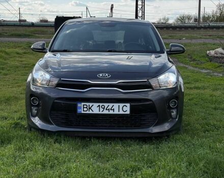 Серый Киа Рио, объемом двигателя 1.2 л и пробегом 87 тыс. км за 10250 $, фото 1 на Automoto.ua