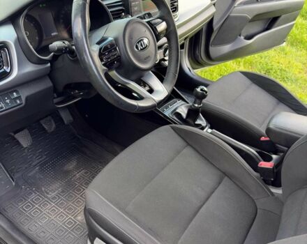 Серый Киа Рио, объемом двигателя 1.2 л и пробегом 87 тыс. км за 10250 $, фото 8 на Automoto.ua