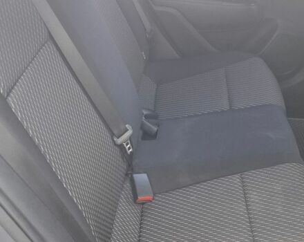 Сірий Кіа Ріо, об'ємом двигуна 1.59 л та пробігом 94 тис. км за 13000 $, фото 4 на Automoto.ua