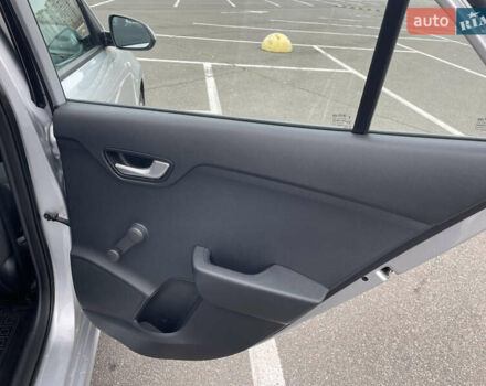Сірий Кіа Ріо, об'ємом двигуна 1.25 л та пробігом 59 тис. км за 11600 $, фото 22 на Automoto.ua