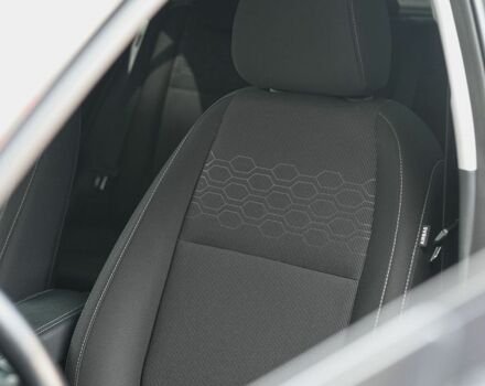 Серый Киа Рио, объемом двигателя 1.37 л и пробегом 46 тыс. км за 15296 $, фото 14 на Automoto.ua