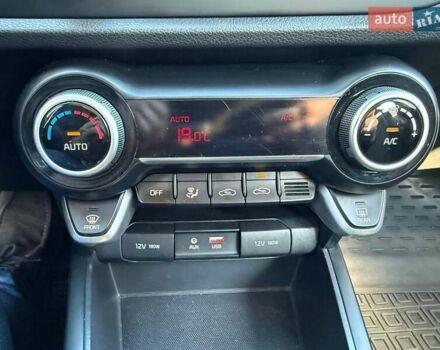 Серый Киа Рио, объемом двигателя 1.59 л и пробегом 84 тыс. км за 14899 $, фото 19 на Automoto.ua