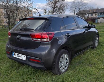 Серый Киа Рио, объемом двигателя 1.2 л и пробегом 87 тыс. км за 10250 $, фото 6 на Automoto.ua