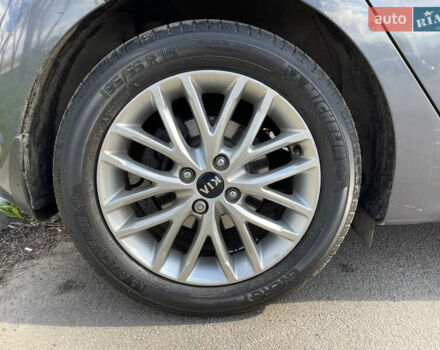 Серый Киа Рио, объемом двигателя 1.4 л и пробегом 33 тыс. км за 14500 $, фото 42 на Automoto.ua