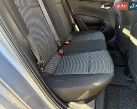 Серый Киа Рио, объемом двигателя 1.59 л и пробегом 84 тыс. км за 14899 $, фото 8 на Automoto.ua