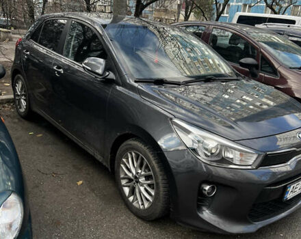 Серый Киа Рио, объемом двигателя 1.37 л и пробегом 93 тыс. км за 13500 $, фото 2 на Automoto.ua