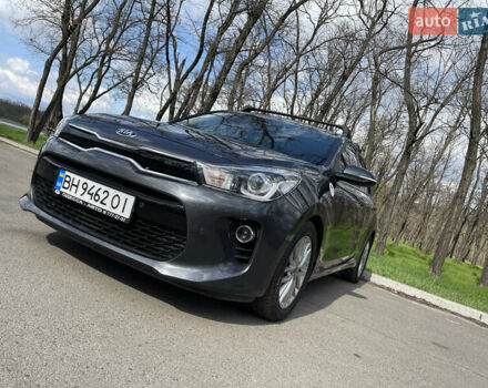 Серый Киа Рио, объемом двигателя 1.4 л и пробегом 33 тыс. км за 14500 $, фото 4 на Automoto.ua
