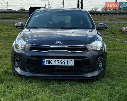 Серый Киа Рио, объемом двигателя 1.3 л и пробегом 88 тыс. км за 9700 $, фото 7 на Automoto.ua