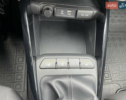 Сірий Кіа Ріо, об'ємом двигуна 1.25 л та пробігом 59 тис. км за 11600 $, фото 15 на Automoto.ua