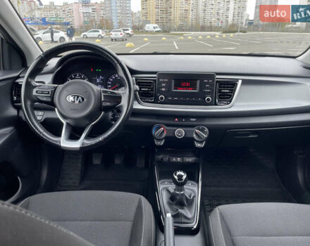 Сірий Кіа Ріо, об'ємом двигуна 1.25 л та пробігом 59 тис. км за 11600 $, фото 16 на Automoto.ua