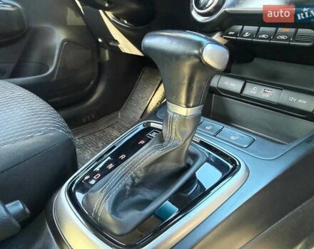 Серый Киа Рио, объемом двигателя 1.59 л и пробегом 84 тыс. км за 14899 $, фото 13 на Automoto.ua