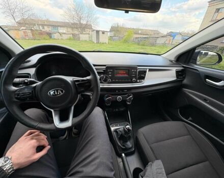 Серый Киа Рио, объемом двигателя 1.2 л и пробегом 87 тыс. км за 10250 $, фото 9 на Automoto.ua