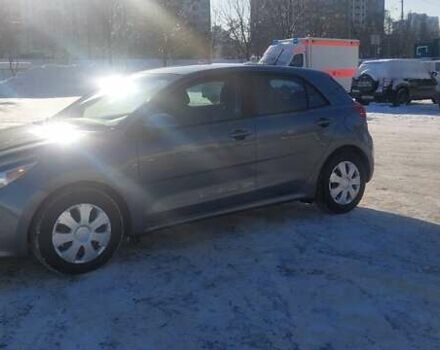 Серый Киа Рио, объемом двигателя 1.59 л и пробегом 171 тыс. км за 12700 $, фото 2 на Automoto.ua