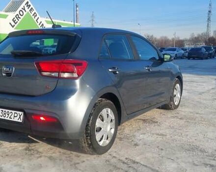 Серый Киа Рио, объемом двигателя 1.59 л и пробегом 171 тыс. км за 12700 $, фото 6 на Automoto.ua
