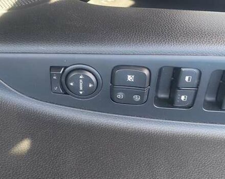 Серый Киа Рио, объемом двигателя 1.59 л и пробегом 171 тыс. км за 12700 $, фото 10 на Automoto.ua