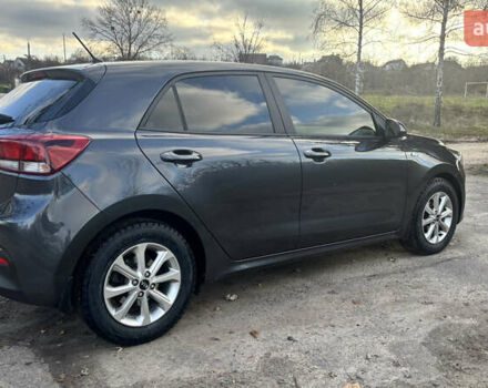 Серый Киа Рио, объемом двигателя 1.37 л и пробегом 73 тыс. км за 14200 $, фото 3 на Automoto.ua
