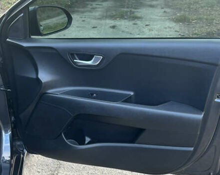 Серый Киа Рио, объемом двигателя 1.37 л и пробегом 73 тыс. км за 14200 $, фото 12 на Automoto.ua