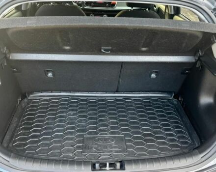 Сірий Кіа Ріо, об'ємом двигуна 1.4 л та пробігом 76 тис. км за 14200 $, фото 8 на Automoto.ua