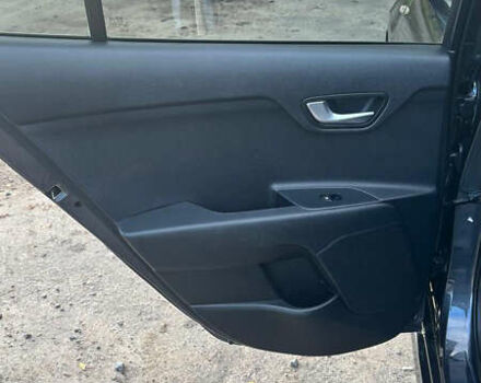 Сірий Кіа Ріо, об'ємом двигуна 1.4 л та пробігом 76 тис. км за 14200 $, фото 12 на Automoto.ua