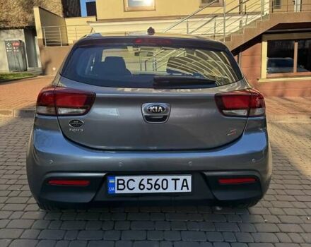 Сірий Кіа Ріо, об'ємом двигуна 1.59 л та пробігом 44 тис. км за 14500 $, фото 6 на Automoto.ua