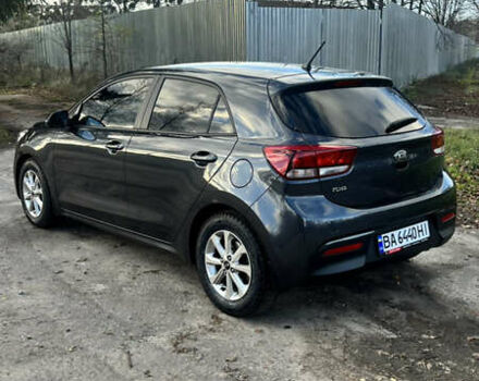 Серый Киа Рио, объемом двигателя 1.37 л и пробегом 73 тыс. км за 14200 $, фото 2 на Automoto.ua