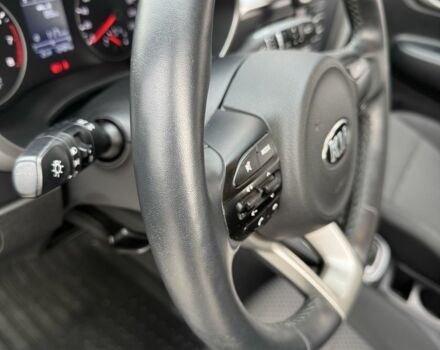 Сірий Кіа Ріо, об'ємом двигуна 1.6 л та пробігом 13 тис. км за 17999 $, фото 14 на Automoto.ua