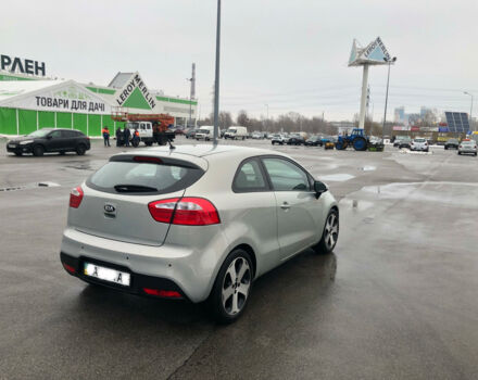 Серый Киа Рио, объемом двигателя 1.4 л и пробегом 61 тыс. км за 10500 $, фото 1 на Automoto.ua
