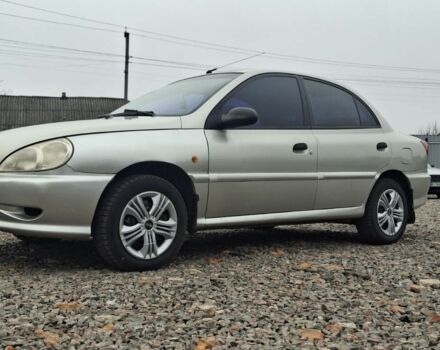 Серый Киа Рио, объемом двигателя 1.3 л и пробегом 230 тыс. км за 2750 $, фото 9 на Automoto.ua