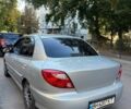 Сірий Кіа Ріо, об'ємом двигуна 1.5 л та пробігом 275 тис. км за 2800 $, фото 2 на Automoto.ua