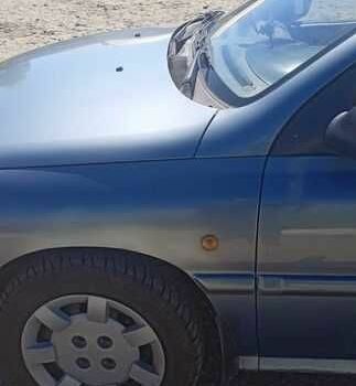 Серый Киа Рио, объемом двигателя 1.3 л и пробегом 330 тыс. км за 1500 $, фото 2 на Automoto.ua